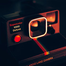 柚子影视快读不快信：先问相关有没有变因果，再把结论拆成两步